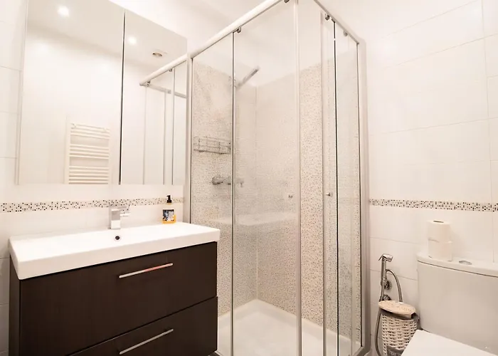 Main Street Mayor-nagusi With Ac